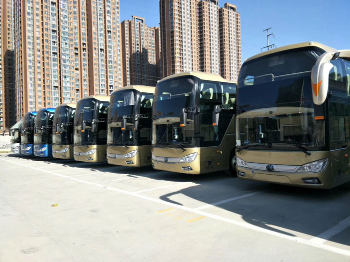 長途旅游大巴